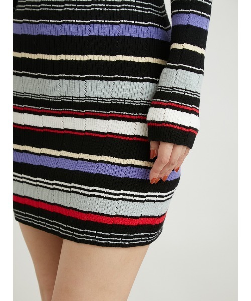 LILY BROWN(リリーブラウン)の「アームスリットニットミニワンピース(ワンピース・レディース・ホワイト/ピンク/その他/ブラック・FREE)」の9枚目の写真