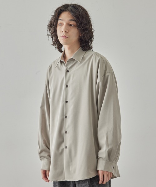 JUNRED(ジュンレッド)の「TRストレッチルーズシャツ(シャツ/ブラウス・メンズ・グレー系その他/ホワイト/チャコールグレー・L/M/S)」の2枚目の写真