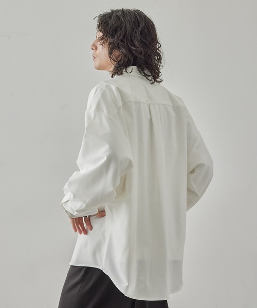 JUNRED(ジュンレッド)の「TRストレッチルーズシャツ(シャツ/ブラウス・メンズ・グレー系その他/ホワイト/チャコールグレー・L/M/S)」の5枚目の写真