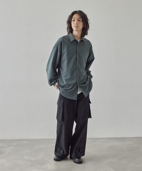 JUNRED(ジュンレッド)の「TRストレッチルーズシャツ(シャツ/ブラウス・メンズ・グレー系その他/ホワイト/チャコールグレー・L/M/S)」の11枚目の写真