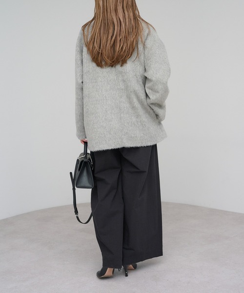 Bonjour Sagan（ボンジュールサガン）の「シャギーミドル丈スタンド