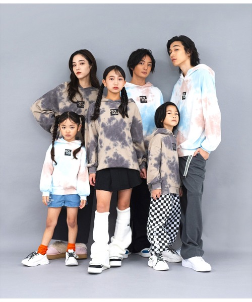 ANAP kids(アナップキッズ)の「anapボックスロゴ裏毛スウェットパーカー【ジュニアお揃い】 【親子お揃い】(パーカー・キッズ・その他/ブラック/ホワイト/ベージュ・120cm/100cm/130cm/110cm)」の20枚目の写真