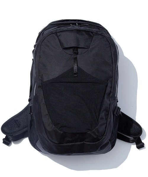 F/CE. （エフシーイー）の「F/CE./エフシーイー TECHNICAL GADGED BACK