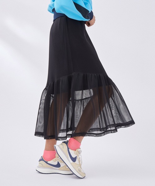 NERGY(ナージー)の「ダブルラッセルケープスカート(スカート・レディース・グレー/ブラック・FREE)」の2枚目の写真
