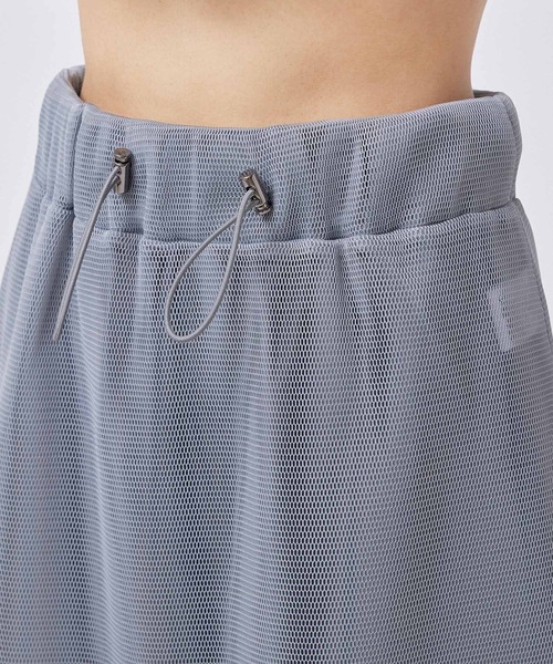 NERGY(ナージー)の「ダブルラッセルケープスカート(スカート・レディース・グレー/ブラック・FREE)」の14枚目の写真