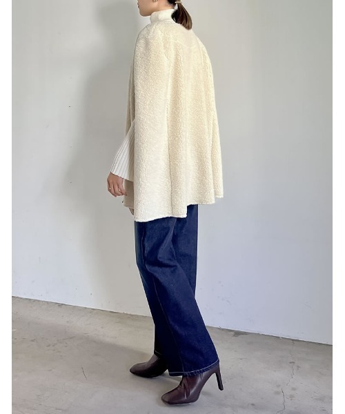 Re:EDIT（リエディ）の「ムートンボアパイピングフレアポンチョ（ポンチョ・レディース・アイボリー・MEDIUM/LARGE）」の15枚目の写真