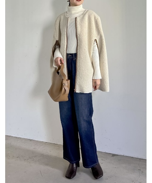 Re:EDIT（リエディ）の「ムートンボアパイピングフレアポンチョ（ポンチョ・レディース・アイボリー・MEDIUM/LARGE）」の4枚目の写真