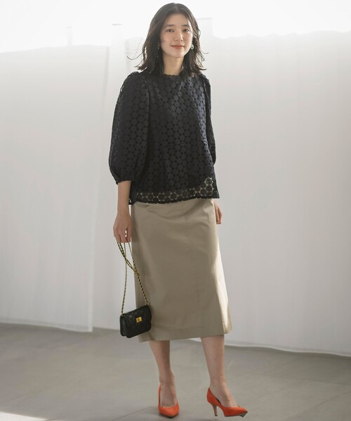 【セール】【WEB限定】サテンストレッチ Iラインスカート（スカート）｜組曲（クミキョク）