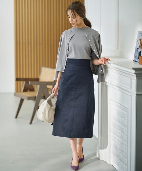 【セール】【WEB限定】サテンストレッチ Iラインスカート（スカート）｜組曲（クミキョク）