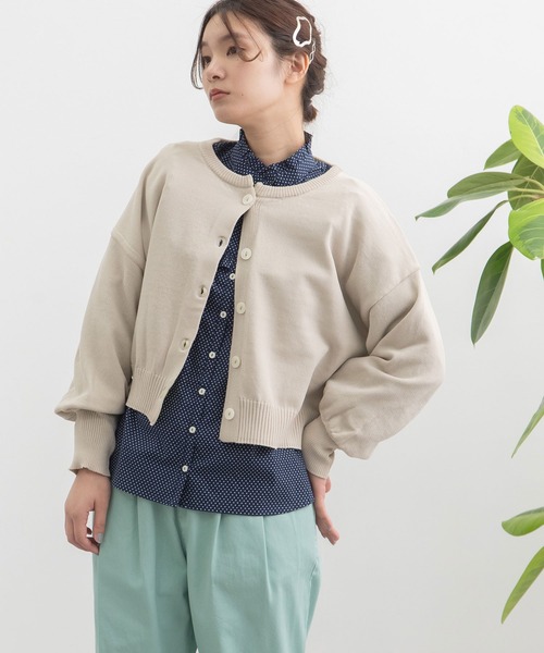 POU DOU DOU（プードゥドゥ）の「ぷっくり袖スポンディッシュカーディガン（ニット/セーター・レディース・ブルー/ブラック/ライトグリーン/キナリ・3）」の17枚目の写真