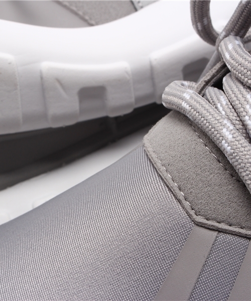 adidas Originals（アディダスオリジナルス）の「メンズ アディダス チュブラー ランナー グレー adidas TUBULAR RUNNER B34312（スニーカー・メンズ・グレー・26.5cm）」の9枚目の写真