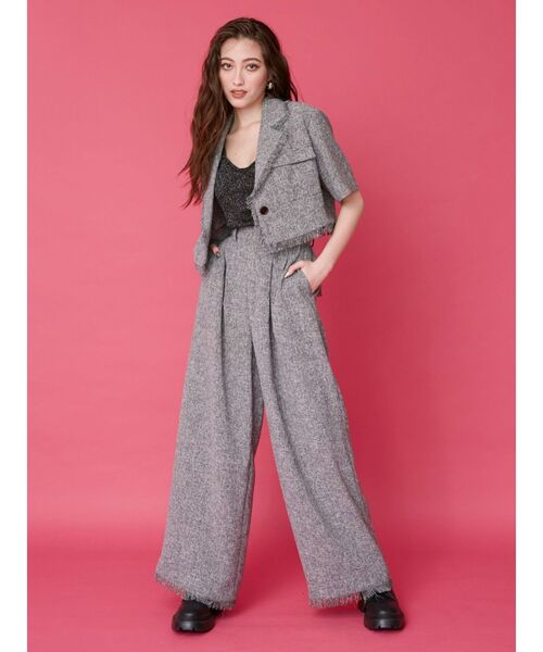 EVRIS（エヴリス）の「ボリュームタックフリンジワイドパンツ【セットアップ着用可能】（その他パンツ・レディース・ホワイト/ブラック/グリーン・SMALL/MEDIUM）」の5枚目の写真