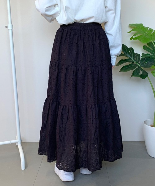 CRB（シーアールビー）の「レースティアードロングスカート（スカート・レディース・ブラック/オフホワイト・F）」の7枚目の写真