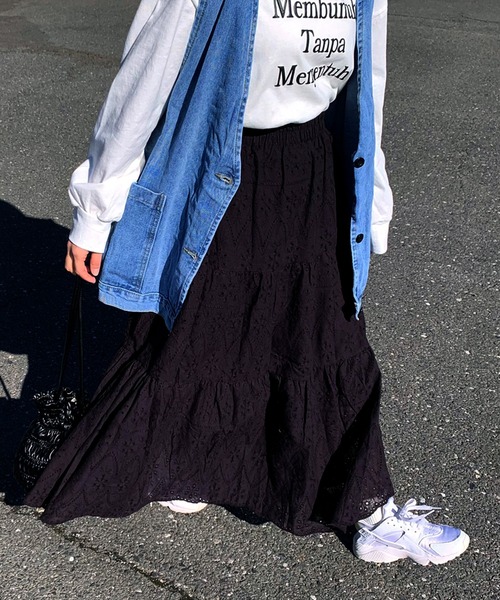 CRB（シーアールビー）の「レースティアードロングスカート（スカート・レディース・ブラック/オフホワイト・F）」の11枚目の写真