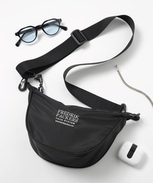 FREDRIK PACKERS(�t���h���b�N�p�b�J�[�Y)�́yFREDRIK PACKERS�z210D BROW SHOULDER(�V�����_�[�o�b�O)