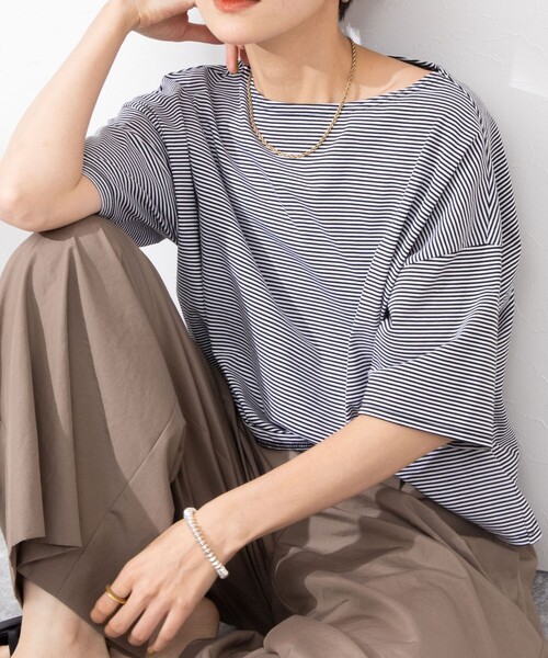 NOLLEY’S（ノーリーズ）の「MY STANDARD Tシャツ（Tシャツ/カットソー・レディース・ピンク/ブラック系その他/ブルー/ホワイト/ホワイト系その他5/ブラック/サーモンピンク/ホワイト系その他6・1/2）」の4枚目の写真