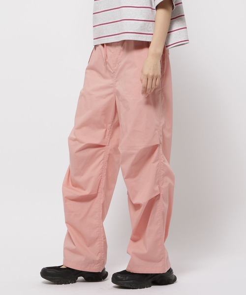 niko and（ニコアンド）の「ドライチルイージースノーパンツ