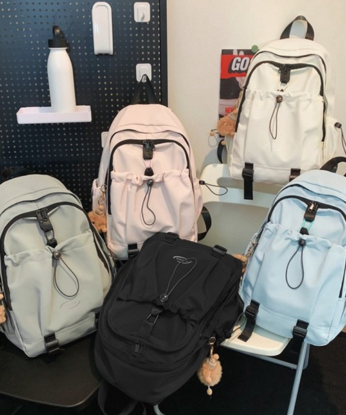 新品未使用お得2点おまけ付き♡Peko Club♡リュック&ショルダーバッグ セール】合皮 チャーム付き シンプル 2WAY トートバッグ
