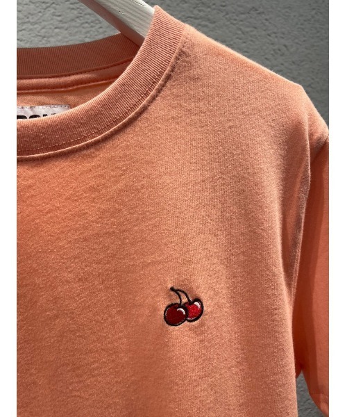 KIRSH(キルシー)の「KIRSH SMALL CHERRY STANDARD T-SHIRT 2PACK(Tシャツ/カットソー・レディース・マルチ/ホワイト×ブラック・ONE SIZE)」の13枚目の写真