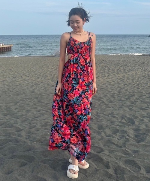 ROXY（ロキシー）の「HOT TROPICS MAXI PRI/ロキシーボタニカル柄マキシワンピ（ワンピース・レディース・ブラック・SMALL/MEDIUM/X-SMALL）」の9枚目の写真