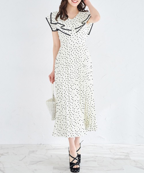 ウエストリボン付きフラワー&ドットアソートプリントビックカラープリーツワンピース tocco closet（トッコ クローゼット）の「ウエストリボン付き
