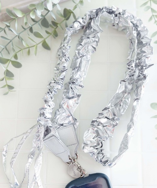 tiny tiny（ティニーティニー）の「クシュクシュショルダーストラップ2[tiny tiny(ティニーティニー)]（スマホグッズ・レディース・ホワイト/シルバー/パープル/ライトグレー/ブルー・0）」の5枚目の写真