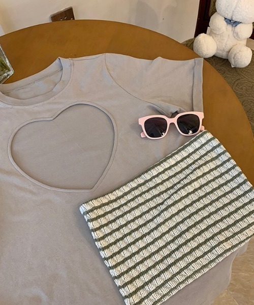GEMEDA(ジェメダ)の「ハートTシャツ 2点セット(Tシャツ/カットソー・レディース・グレー・M)」の4枚目の写真