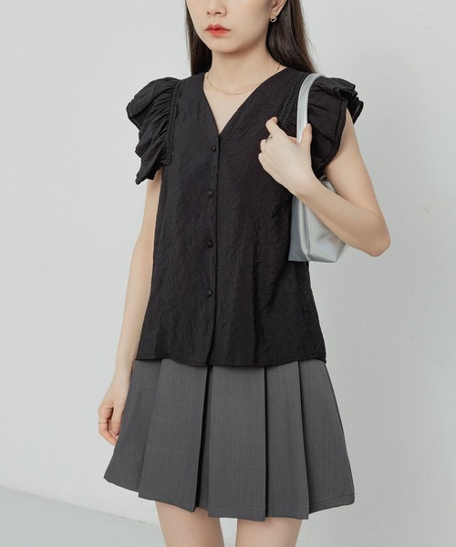 MAISON DE THERESE（メゾン ド テレーズ）の「ノースリーブVネックシャツ（シャツ/ブラウス・レディース・ブラック/カーキ/ホワイト・S/M）」の12枚目の写真
