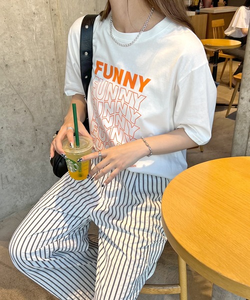 ABYS（アビス）の「FUNNYロゴプリント半袖Tシャツ（Tシャツ/カットソー・レディース・ブラック×ホワイト/ホワイト系その他/ホワイト×ブラック/ピンク/ネイビー・FREE）」の3枚目の写真