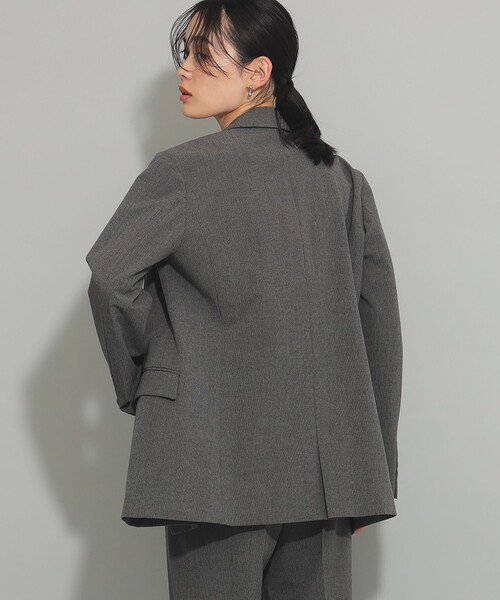 Ray BEAMS（レイビームス）の「シャークスキン 4ボタン ダブル