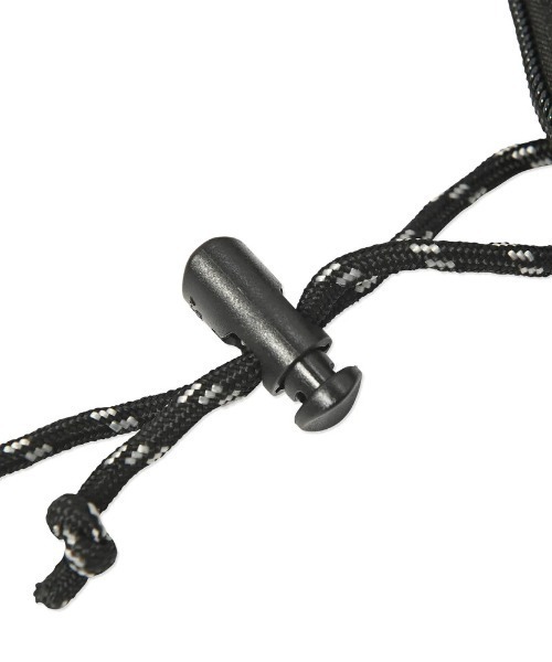 MARMOT（マーモット）の「【Marmot】MMW Sacoche / エムエヌダブリューサコッシュ（ショルダーバッグ・メンズ・ブラック/オリーブ/オレンジ・ONE SIZE）」の9枚目の写真