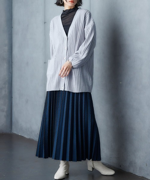 Soiunique（スワユニーク）の「ヘリンボーン柄アコーディオンプリーツスカート ［Soiunique］（スカート・レディース・ブラック×ブルー/ブラック×ホワイト/オレンジ系/ブラック系・M/L/LL）」の22枚目の写真