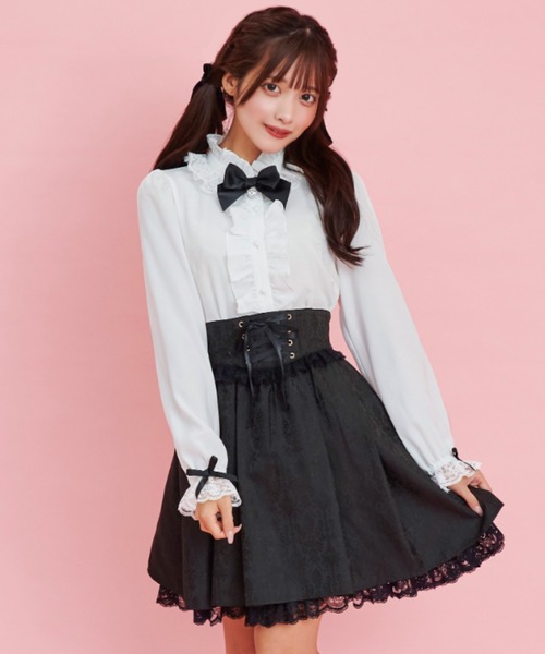 Secret Honey(シークレットハニー)の「スタンドレースフリルミニリボンブラウス(シャツ/ブラウス・レディース・オフホワイト/ブラック・MEDIUM)」の6枚目の写真