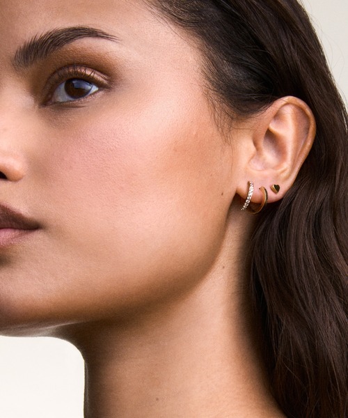 Daniel Wellington(ダニエルウェリントン)の「Heart Stud Earring レーディスピアス ローズゴールド/シルバー/ゴールド 片耳用(ピアス(片耳用)・レディース・ピンクゴールド/イエローゴールド/シルバー・ONE SIZE)」の12枚目の写真