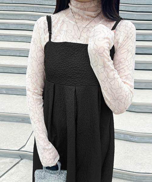 Doux Belle(ドゥーベル)の「タートルネックリボンシアートップス(Tシャツ/カットソー・レディース・ブラック/グレー/オフホワイト・MEDIUM)」の16枚目の写真