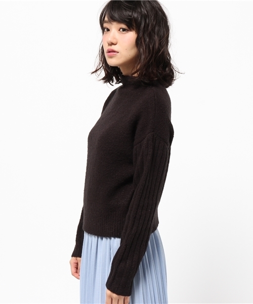 one after another NICE CLAUP(ワンアフターアナザーナイスクラップ)の「【SEDA12月号掲載 ナイスクラップ】ボトルネックタートルニット(ニット/セーター・レディース・カーキ/ブラック/アイボリー/ライトグレー・FREE)」の10枚目の写真