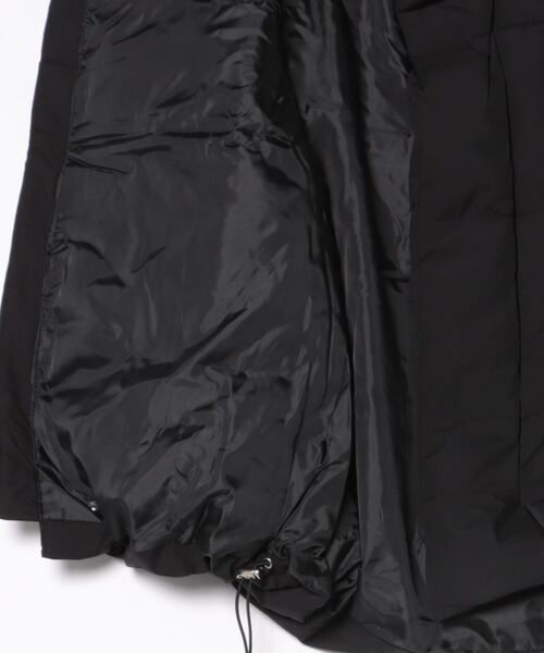 ALTROSE（アルトローズ）の「スタンドカラー 中綿 ベスト ジャケット（ダウンベスト・レディース・ブラック・FREE）」の10枚目の写真