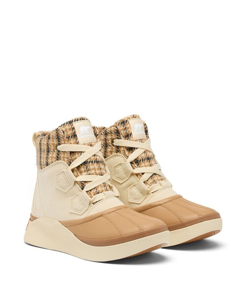 SOREL（ソレル）の「防滑 防水 防寒 SOREL／レディース アウトアンドアバウト4 チルズ ウォータープルーフ スニーカーブーツ／ソレル（ブーツ・レディース・アイボリー/ブラック/ブラウン/ブラウン系その他・23.5cm/24.0cm/22.5cm/25.0cm/24.5cm/23.0cm/25.5cm/26.0cm）」の4枚目の写真