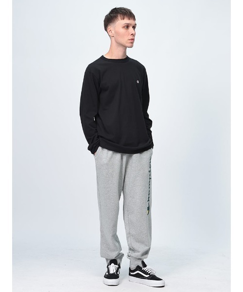 Champion 裏毛 ラインロゴ スウェットパンツ(スウェットパンツ)|Champion(チャンピオン) Champion 裏毛 ラインロゴ スウェットパンツ(スウェットパンツ)|Champion(チャンピオン)