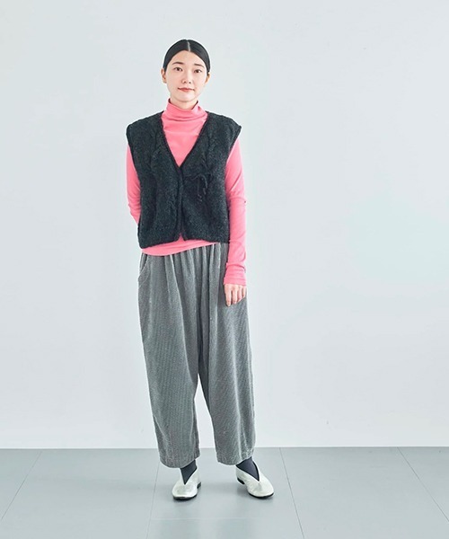 お値下げ！hau ハウ　ハンドニットベスト　nepal アイボリー×グレー 美品 HAU（ハウ）の「ハンドニットベストnepal（ベスト）」 - WEAR