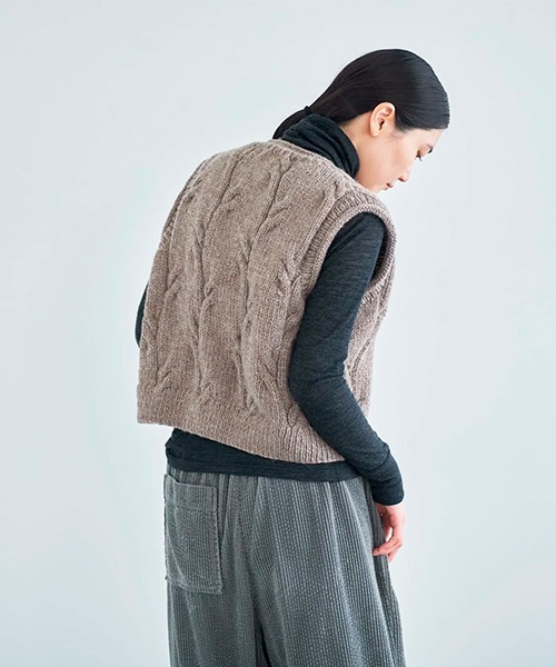 ハンドニットベスト nepal2（ベスト）｜HAU（ハウ）のファッション通販