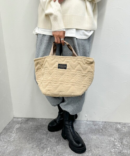 PENDLETON（ペンドルトン）の「【PENDLETON/ペンドルトン】フリースキルトトートバック（トートバッグ・レディース・ベージュ/ブラック・FREE）」の5枚目の写真