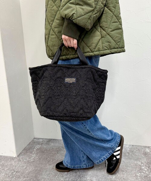 PENDLETON（ペンドルトン）の「【PENDLETON/ペンドルトン】フリースキルトトートバック（トートバッグ・レディース・ベージュ/ブラック・FREE）」の9枚目の写真