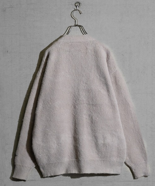 Red Cap Girl(レッドキャプガール)の「【a-r】〔Red Cap Girl/レッドキャップガール〕モヘアライク ダブルジャガード ガール刺繍 カーディガン(カーディガン/ボレロ・メンズ・ブルー/ブラック/グレイッシュベージュ・MEDIUM/LARGE)」の5枚目の写真