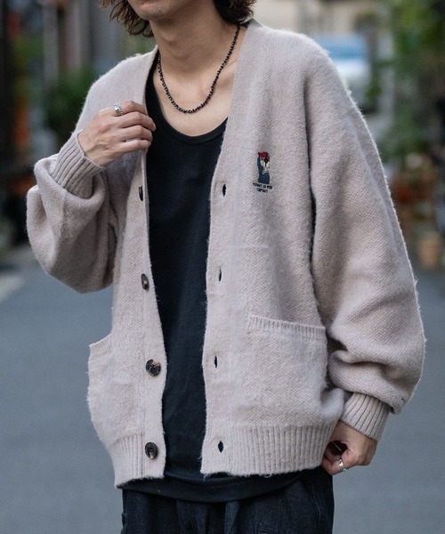 Red Cap Girl(レッドキャプガール)の「【a-r】〔Red Cap Girl/レッドキャップガール〕モヘアライク ダブルジャガード ガール刺繍 カーディガン(カーディガン/ボレロ・メンズ・ブルー/ブラック/グレイッシュベージュ・MEDIUM/LARGE)」の16枚目の写真