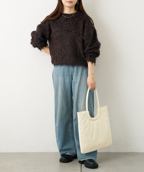 Actually（アクチュアリー）の「フェイクレザーラウンドハンドル フラットバッグ（トートバッグ・レディース・ブラック/アイボリー/ゴールド/シルバー・0）」の7枚目の写真