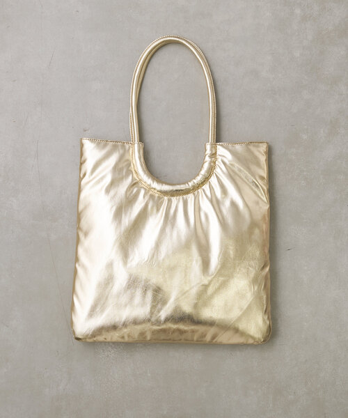 Actually（アクチュアリー）の「フェイクレザーラウンドハンドル フラットバッグ（トートバッグ・レディース・ブラック/アイボリー/ゴールド/シルバー・0）」の20枚目の写真