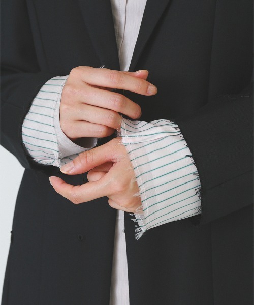 soduk(スドーク)の「invisible zip jacket(テーラードジャケット・レディース・ベージュ/ブラック・FREE)」の14枚目の写真