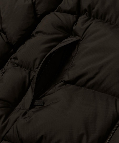 THE NORTH FACE(ザノースフェイス)の「THE NORTH FACE Nuptse Jacket(ダウンジャケット/コート・メンズ・ブラック/カーキ・LARGE/X-LARGE/MEDIUM)」の8枚目の写真