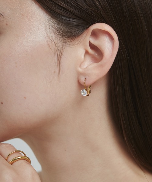 ciite' surgical stainless(シーテサージカルステンレス)の「【 金属アレルギー対応 】 カラービジューピアス サージカルステンレス (両耳用)(ピアス(両耳用)・レディース・イエロー/クリア/ピンク/レッド・FREE)」の4枚目の写真